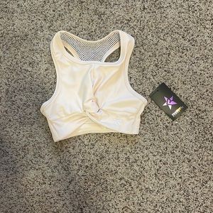 Rebel athletic bra peach youth medium!!💕💕💕